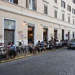 Urban Oasis Near Termini With Patio, Int1b Rome
