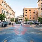 Urban Oasis Near Termini With Patio, Int1b * Rome