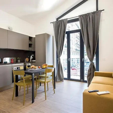 Urban Oasis Near Termini With Patio, Int1b Lejlighed Rom