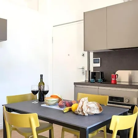 Urban Oasis Near Termini With Patio, Int1b Rom