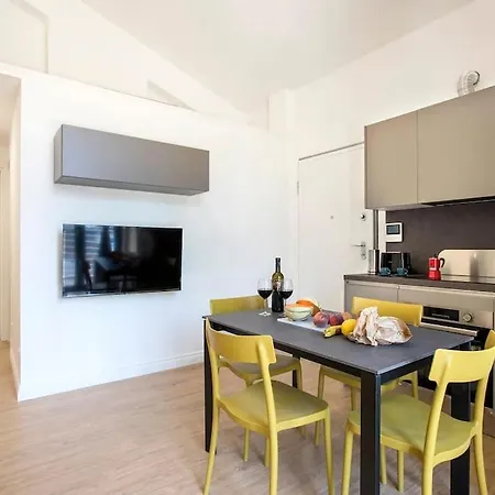 Urban Oasis Near Termini With Patio, Int1b Lejlighed *